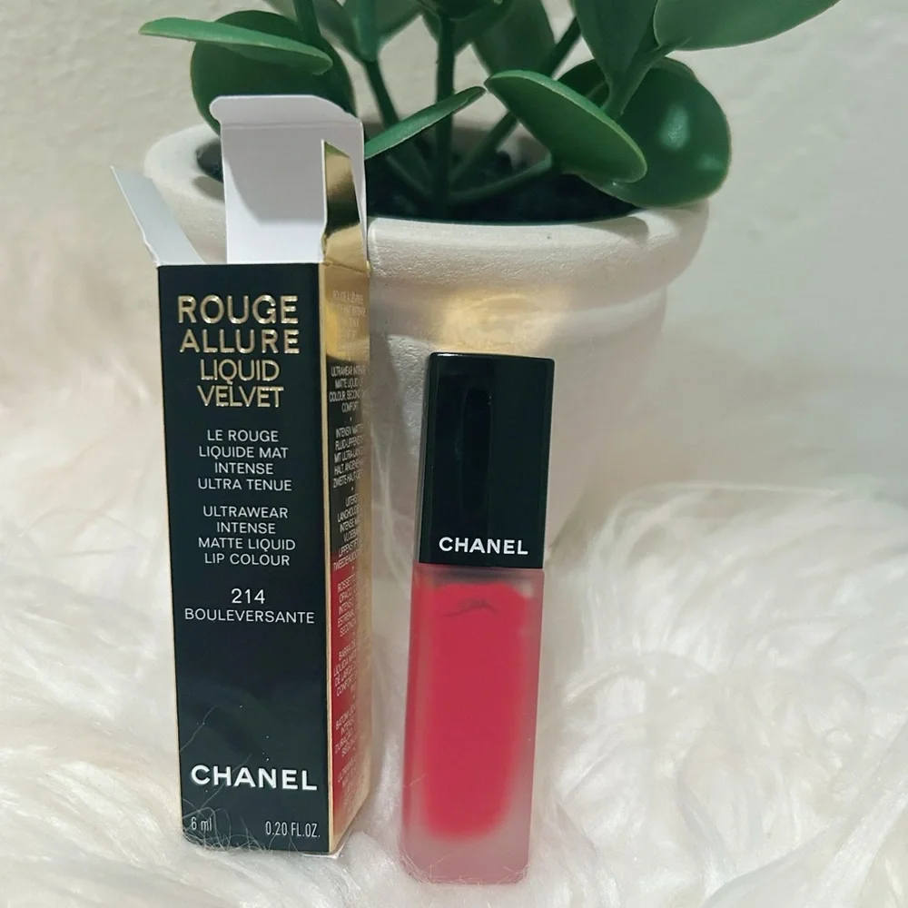 CHANEL Rouge AllureLiquid Velvet Matt Lip Color 214 Bouleversante NWT